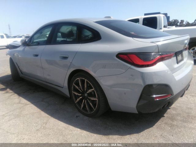WBA63AV0XNFM04568 BMW 4 Series 430i