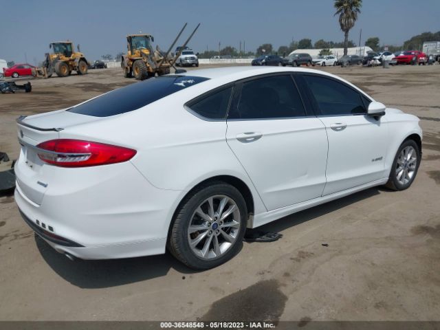 3FA6P0UUXHR196632 Ford Fusion Hybrid S