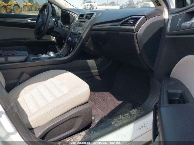 3FA6P0UUXHR196632 Ford Fusion Hybrid S