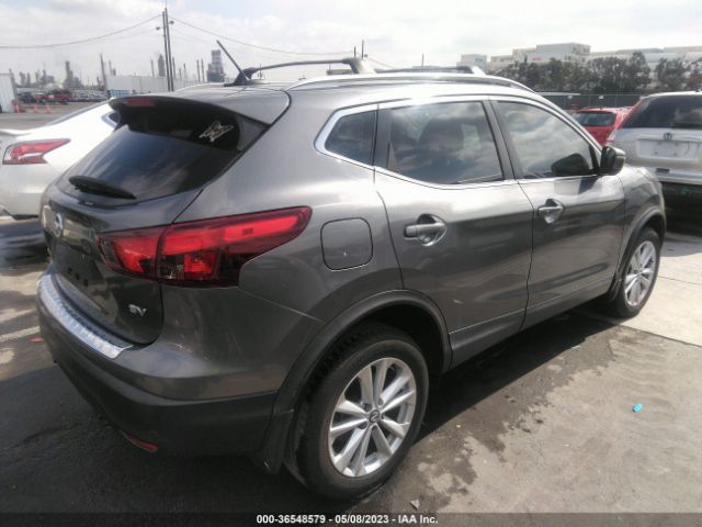 JN1BJ1CP0KW521100 Nissan Rogue Sport Sv
