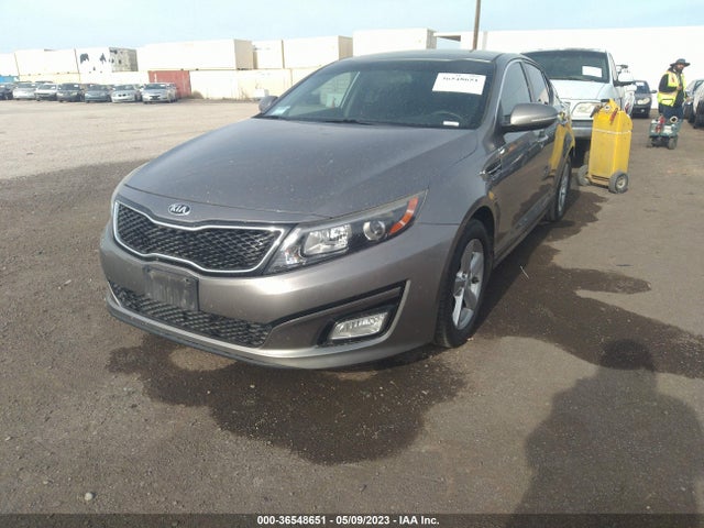 KIA Optima Lx 2015 5XXGM4A77FG415796 Image 2