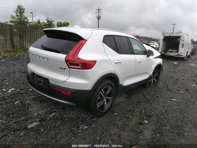 2023 Volvo XC40, VIN: YV4L12UV7P2945695
