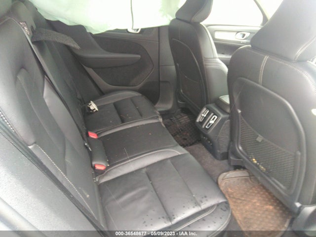 2023 Volvo XC40, VIN: YV4L12UV7P2945695