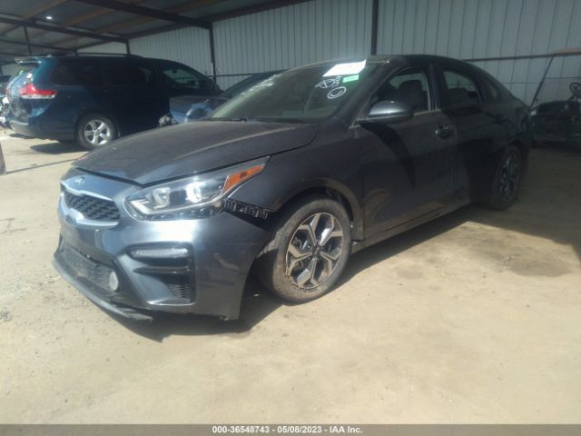 3KPF24ADXKE077675 KIA Forte Lxs