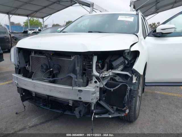 5N1DR2MN1JC646488 Nissan Pathfinder Sv