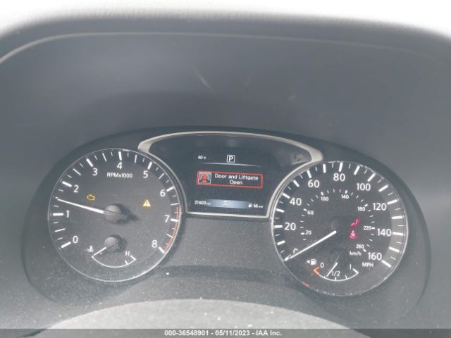 5N1DR2MN1JC646488 Nissan Pathfinder Sv