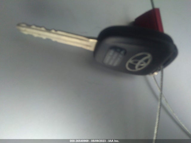 Toyota Prius C One/three/two/four 2014 JTDKDTB3XE1567775 Image 11