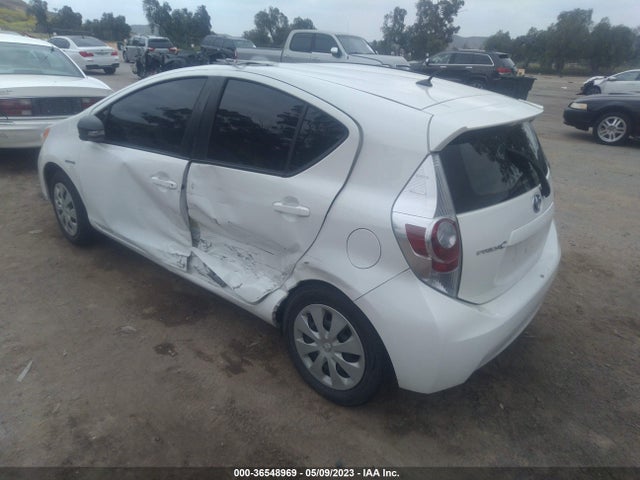 Toyota Prius C One/three/two/four 2014 JTDKDTB3XE1567775 Image 3
