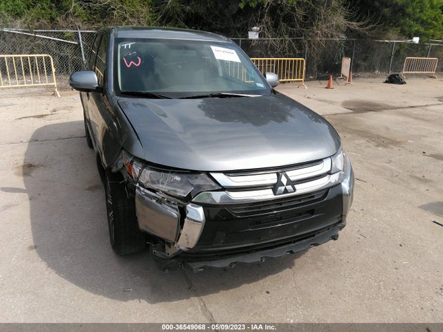 JA4AD3A33HZ058852 Mitsubishi Outlander Se/sel