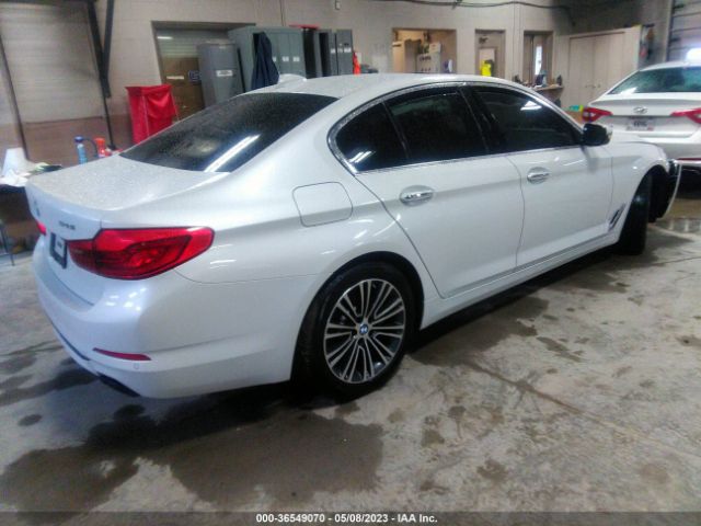 WBAJE7C50JG892441 BMW 5 Series 540i Xdrive