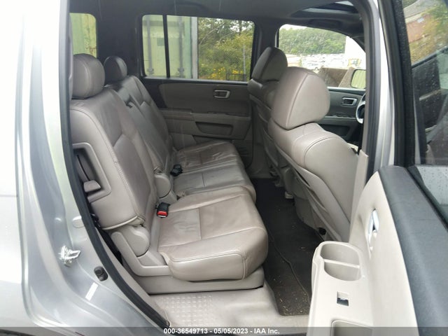 2010 HONDA PILOT EX-L VIN: 5FNYF3H50AB010016