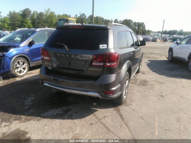 3C4PDCGB1GT135271 Dodge Journey Crossroad