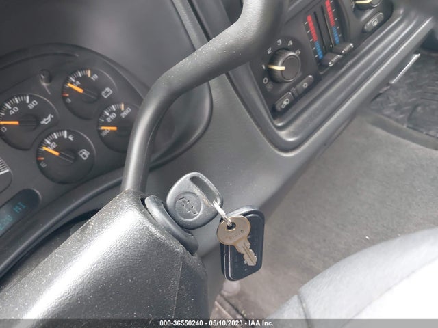 2005 CHEVROLET SILVERADO 1500 Z71 VIN: 1GCEK19B95Z182018