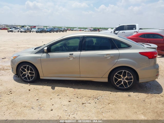 2015 FORD FOCUS SE VIN: 1FADP3F29FL334368