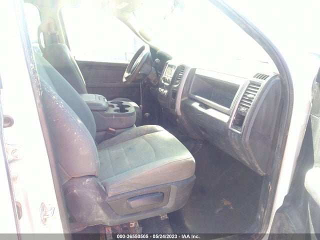 3C6UR5CLXEG194041 RAM 2500 Tradesman