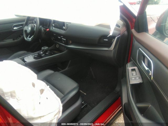 5N1AT3BA1MC747741 Nissan ROGUE SV