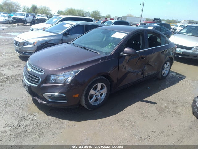 Chevrolet CRUZE LT 2015 1G1PC5SB0F7232608 Image 2