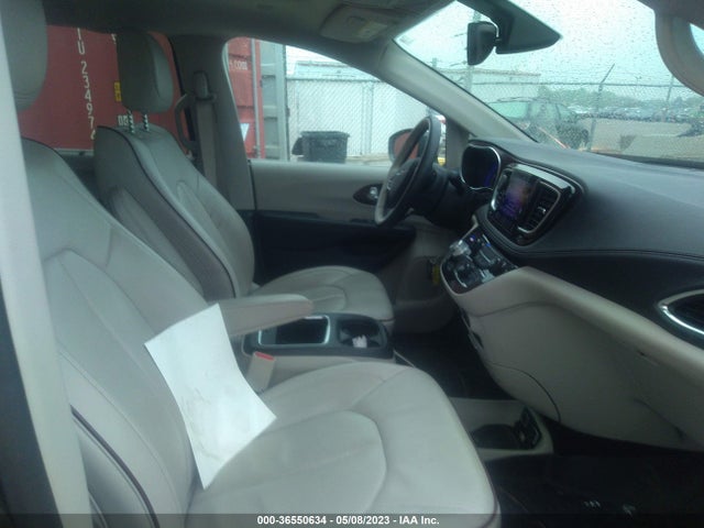 2C4RC1GG8HR622757 Chrysler Pacifica Limited