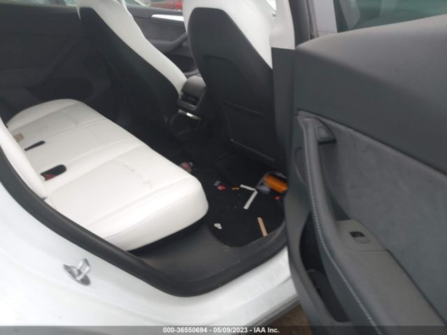 7SAYGDEF8NF539528 Tesla Model Y Performance