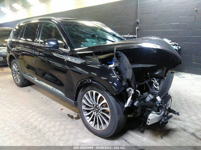 2021 Lincoln Aviator, VIN: 5LM5J7XC2MGL06313