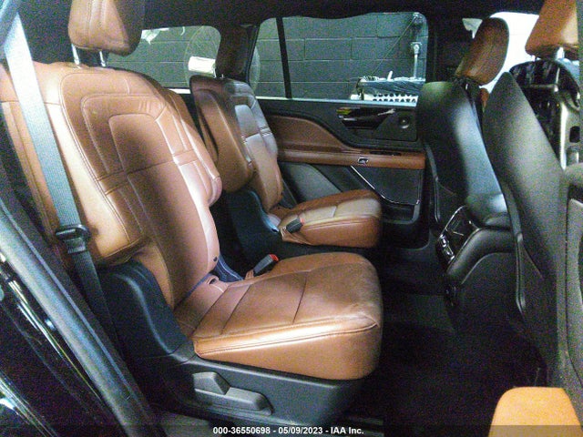 2021 Lincoln Aviator, VIN: 5LM5J7XC2MGL06313