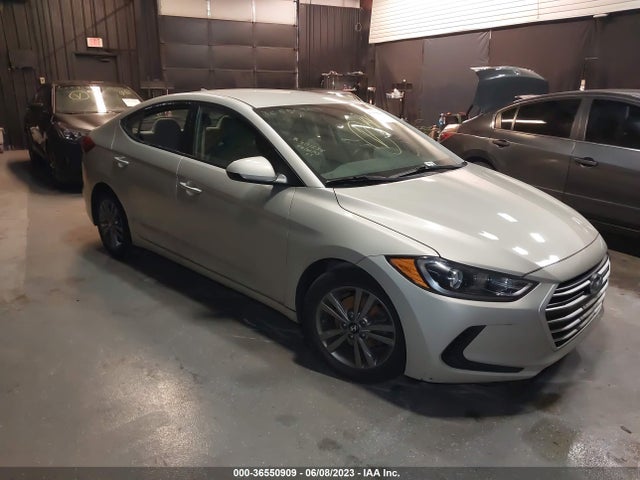 2017 HYUNDAI ELANTRA SE VIN: 5NPD84LF1HH120390