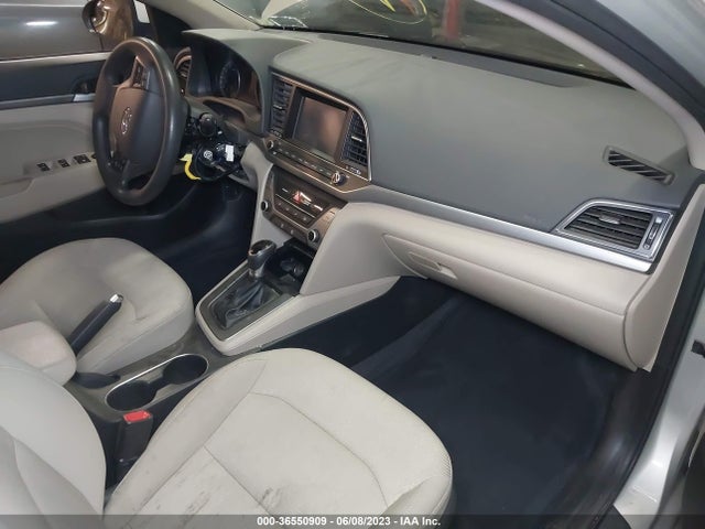 Hyundai ELANTRA SE 2017 5NPD84LF1HH120390 Image 5