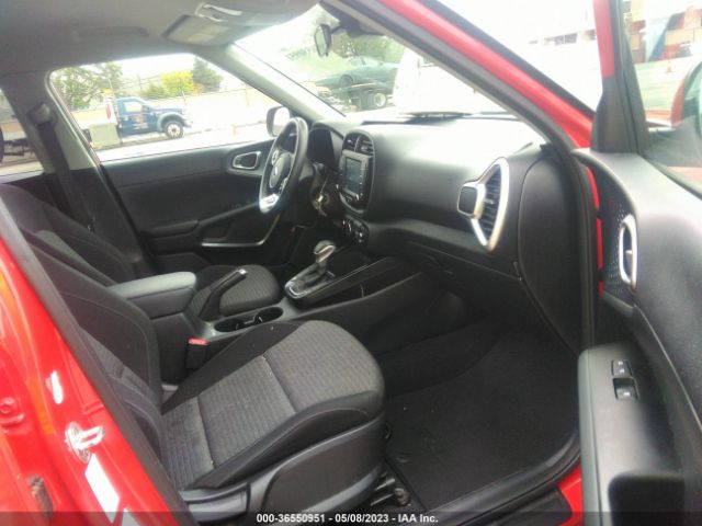 KNDJ23AU8M7777489 KIA SOUL S