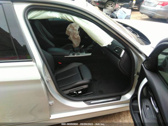 WBA8B7G3XHNU37800 BMW 3 Series 340i Xdrive