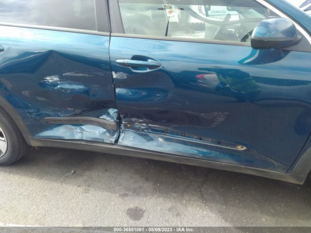 KNDCB3LC2K5314608 KIA NIRO LX