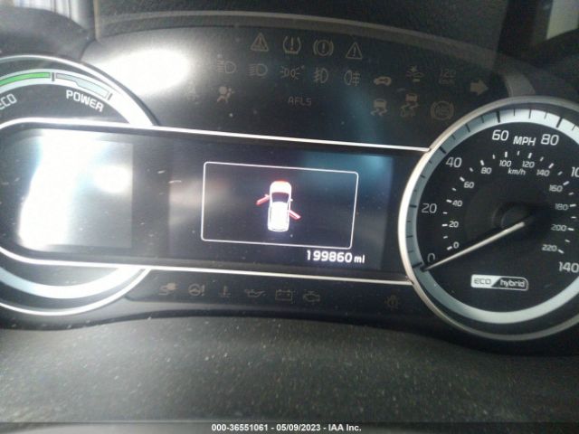 KNDCB3LC2K5314608 KIA NIRO LX