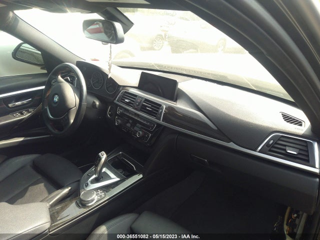 BMW 330e Iperformance 2017 WBA8E1C36HA156269 Image 5