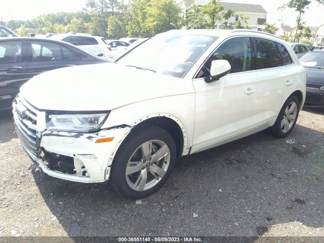 WA1BNAFY0J2043864 Audi Q5 Premium Plus