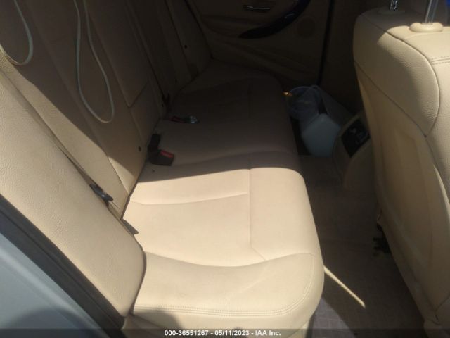 WBA8E1G57GNT99219 BMW 3 Series 320i