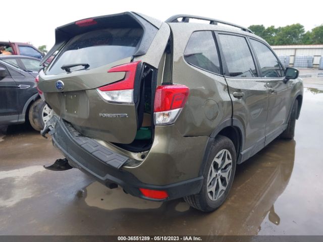 JF2SKAEC3NH496997 Subaru Forester Premium