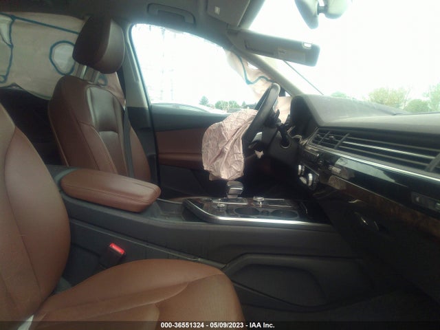 WA1VAAF75HD007425 Audi Q7 Prestige