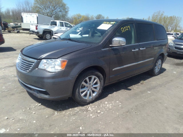 2C4RC1GG9FR710388 Chrysler Town & Country Limited Platinum