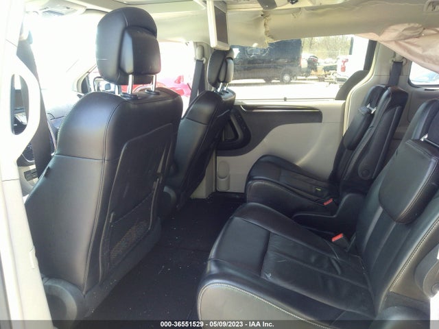 2C4RC1GG9FR710388 Chrysler Town & Country Limited Platinum