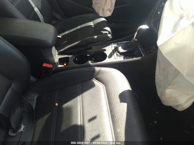 1VWAT7A38FC006193 Volkswagen Passat 1.8t Wolfsburg Ed