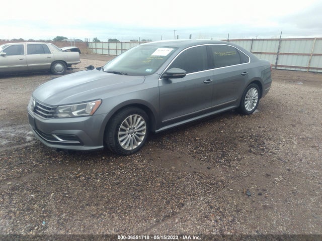 1VWBT7A37HC026829 Volkswagen Passat 1.8t Se