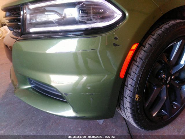 2C3CDXBG5KH700703 Dodge Charger Sxt