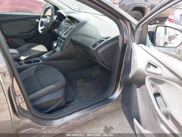 Ford FOCUS SE 2014 1FADP3F22EL348756 Image 5