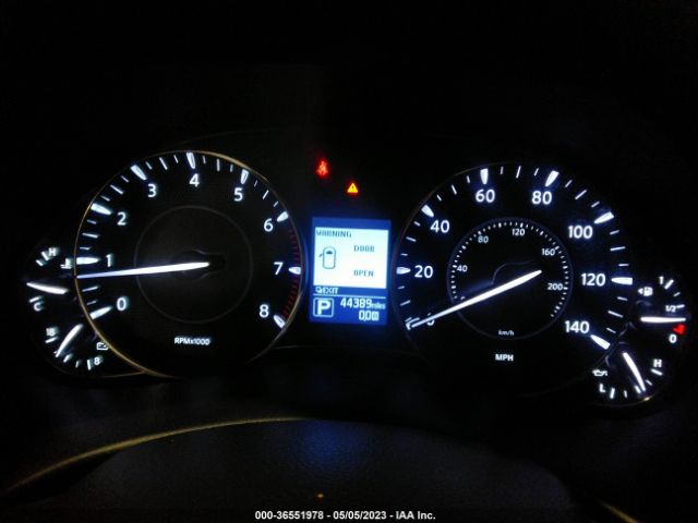JN8AY2ND3KX010296 Nissan Armada Sl