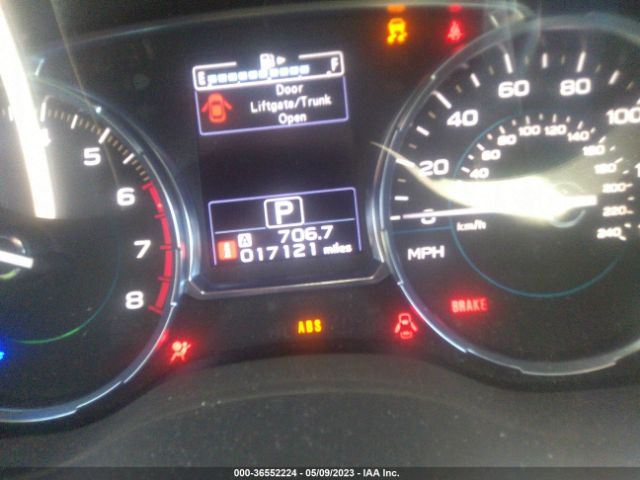 JF2SJAJC5JH595646 Subaru Forester Limited