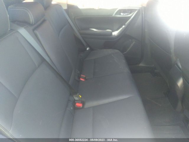 JF2SJAJC5JH595646 Subaru Forester Limited