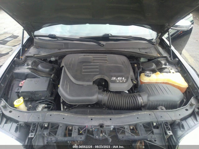 Chrysler 300 300c 2016 2C3CCAEGXGH294677 Image 10