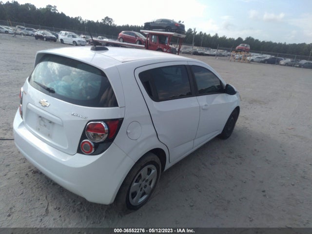 Chevrolet SONIC LS 2016 1G1JA6SH4G4151507 Image 5