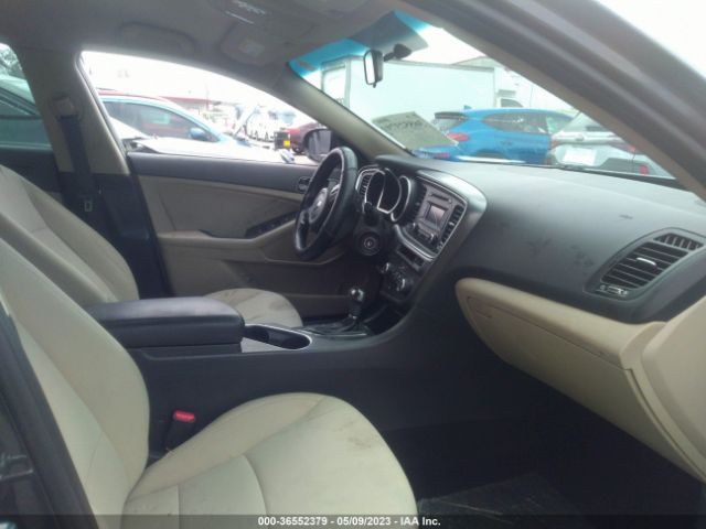 KNAGM4A75F5622141 KIA Optima Lx