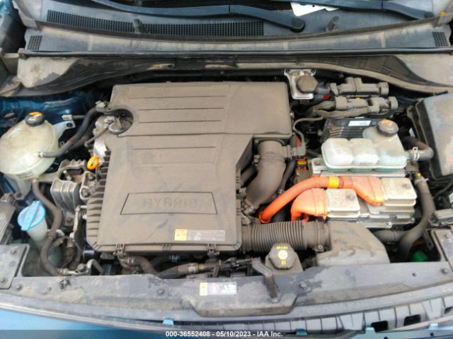 KNDCB3LC3J5157590 KIA NIRO LX