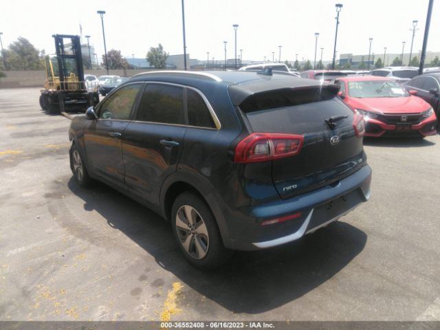 KNDCB3LC3J5157590 KIA NIRO LX